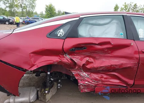 2022 Kia K5 Gt-Line из США, поврежденный, VIN 5XXG64J22NG091914